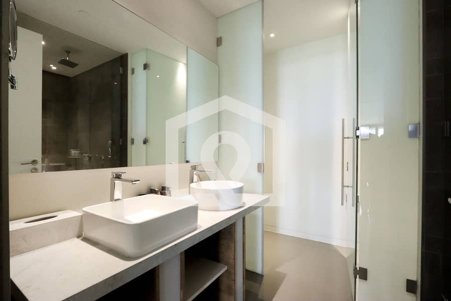 High-end Beachfront 4BR Duplex with Patio Sea and Burj View - Image 46