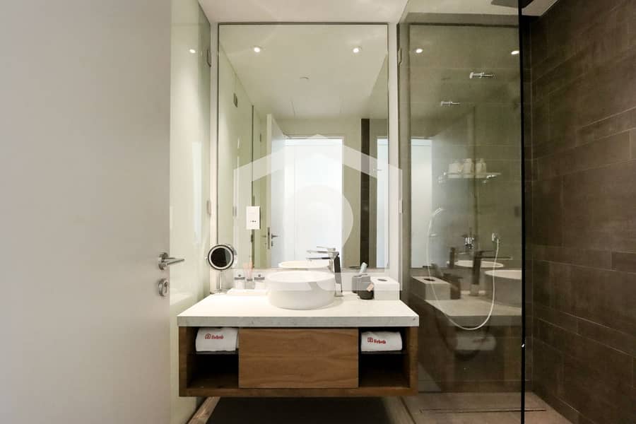 High-end Beachfront 4BR Duplex with Patio Sea and Burj View - Image 57