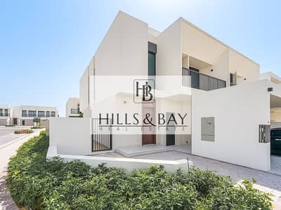 4 Bedroom Villa for Rent in Town Square, Dubai - Picture6. jpg