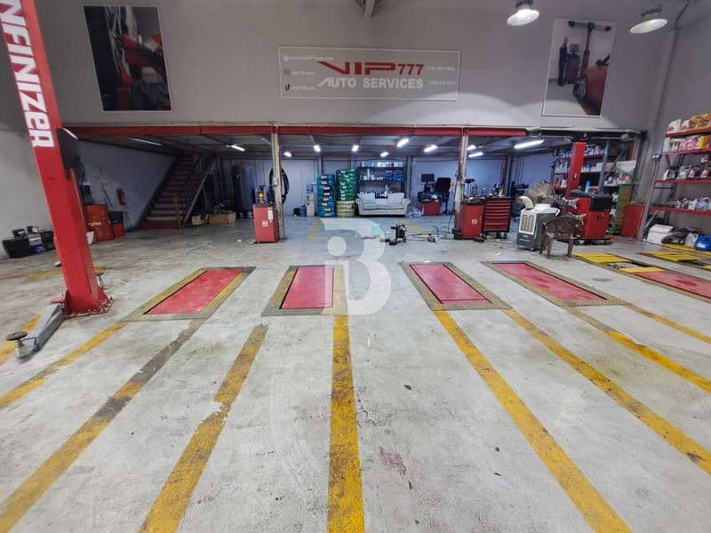 位于阿尔科兹，阿尔科兹3号街区 的仓库 430000 AED - 12398976