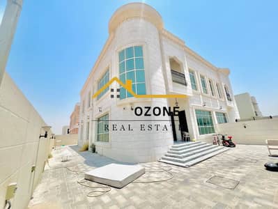 فیلا 7 غرف نوم للايجار في حوشي، الشارقة - IMG-20250604-WA0019_edit_60126606603885. jpg