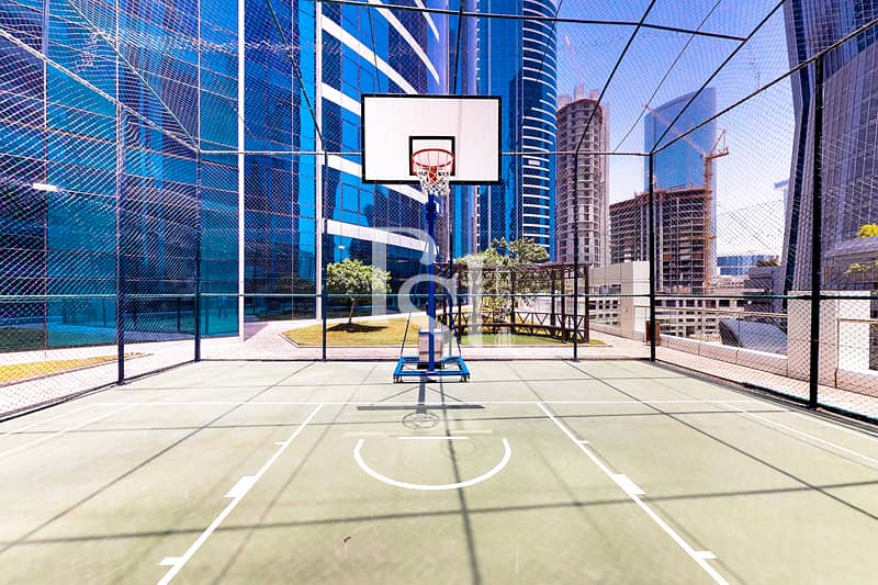 11 hydra-avenue-city-0f-lights-al-reem-island-abu-dhabi-basketball. JPG