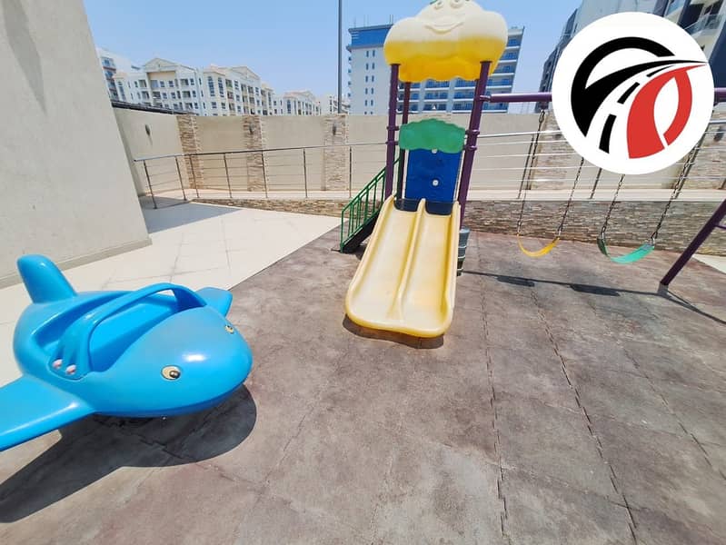 9 36f4f1d1-1423-4a9f-a4b2-ff45034df865. jpeg