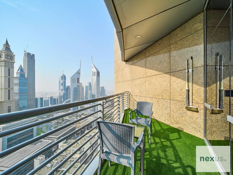 Sky Gardens Luxury Home | Stunning Views - Image 15