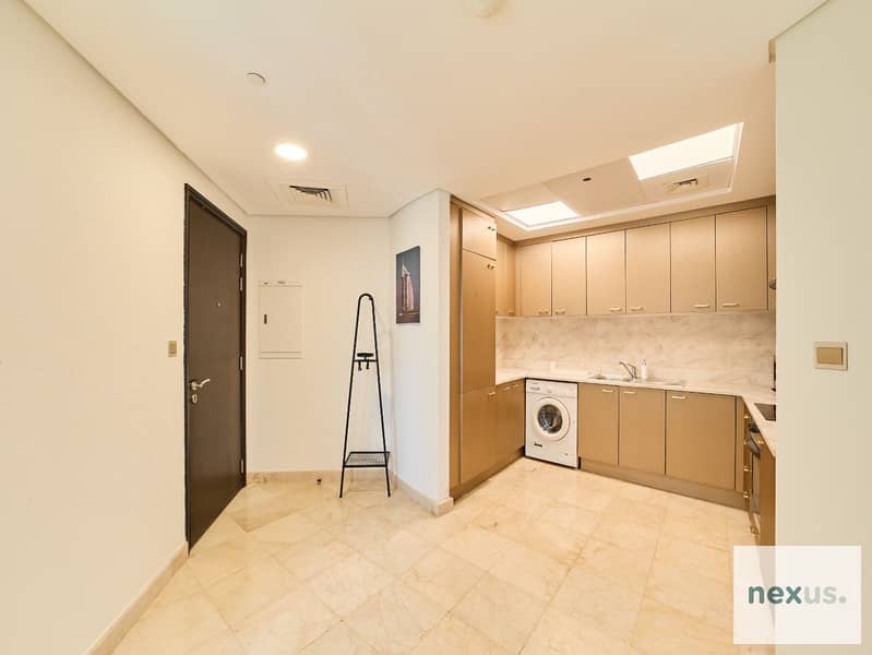 Sky Gardens Luxury Home | Stunning Views - Image 23