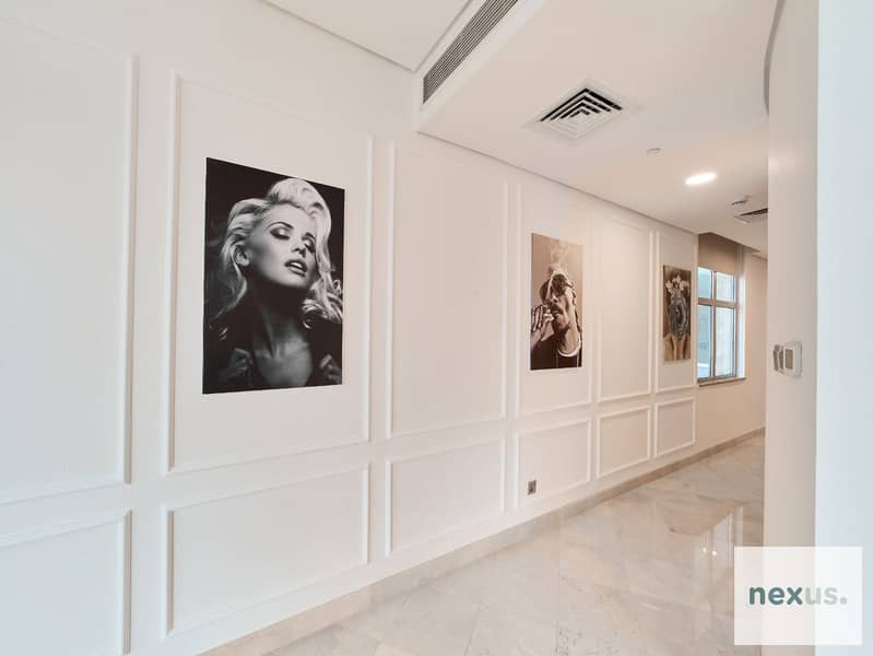 Sky Gardens Luxury Home | Stunning Views - Image 31