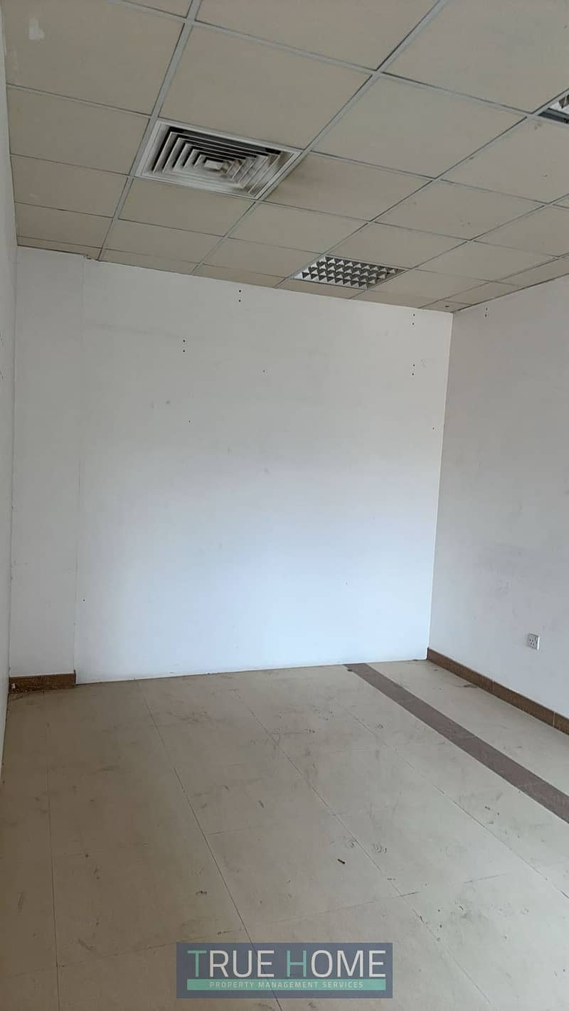 2 2aa51f98-efeb-40b2-b196-6a7767060be3. jpg