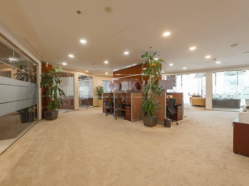 Fitted | Full Floor | Emirates Financial Tower Fitted | Full Floor | Emirates Financial Tower