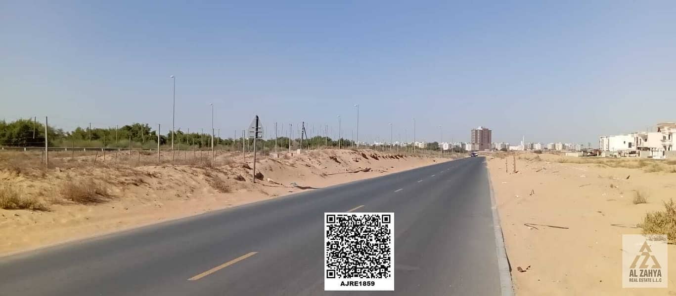 9 22f2058c-a1ee-4c0d-8b7d-e7027d83c9d2. jpg