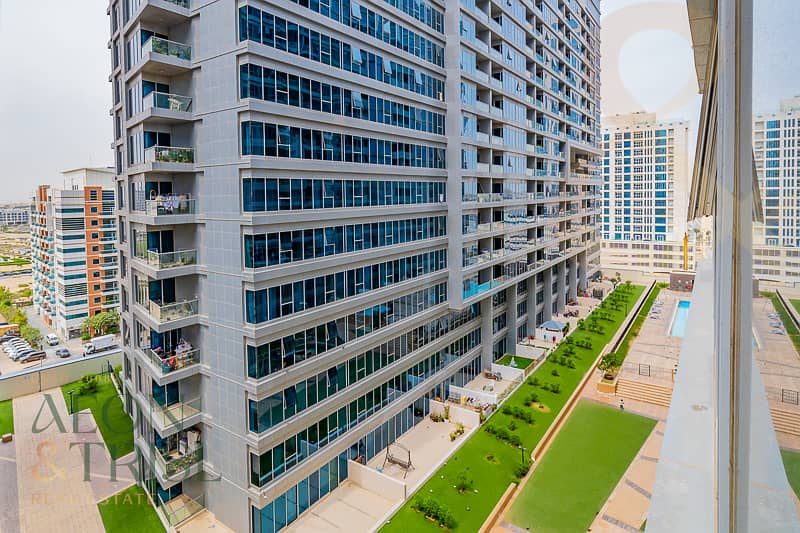 2 BR | Skycourts | Well maintained | High floor