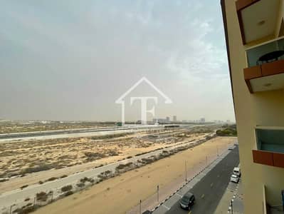 فلیٹ 2 غرفة نوم للايجار في واحة دبي للسيليكون (DSO)، دبي - شقة في لا فيستا ريزيدنس 6،لا فيستا ريزيدنس،واحة دبي للسيليكون (DSO) 2 غرف 95000 درهم - 12402525