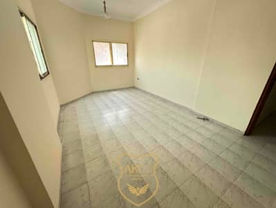 شقة 3 غرف نوم للايجار في منطقة الرولة، الشارقة - IMG_2297. jpg