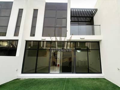 3 Bedroom Townhouse for Rent in DAMAC Hills 2 (Akoya by DAMAC), Dubai - 3BR PLUSE MAID / XU-BB BIG PLOT & BUILT-UP / CLU AMAZONIA