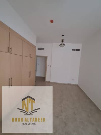 2 Cпальни Апартаменты в аренду в Аль Маджаз, Шарджа - IMG-20250802-WA0032. jpg