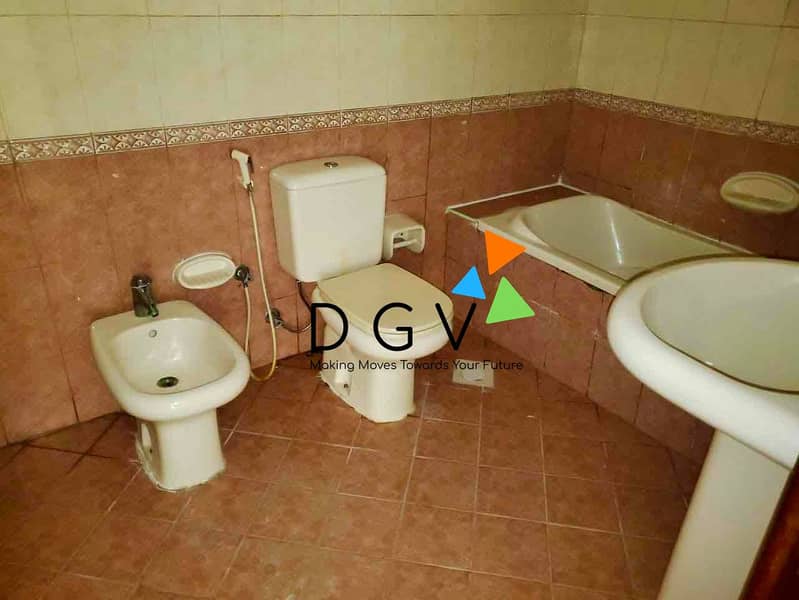11 d9ce51d3-b980-42fa-acec-3c96d6609614. jpg