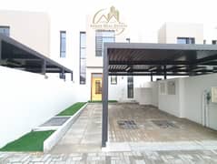 Close to Spinneys and Park | living hall | Store room | On Main street | Extra parking