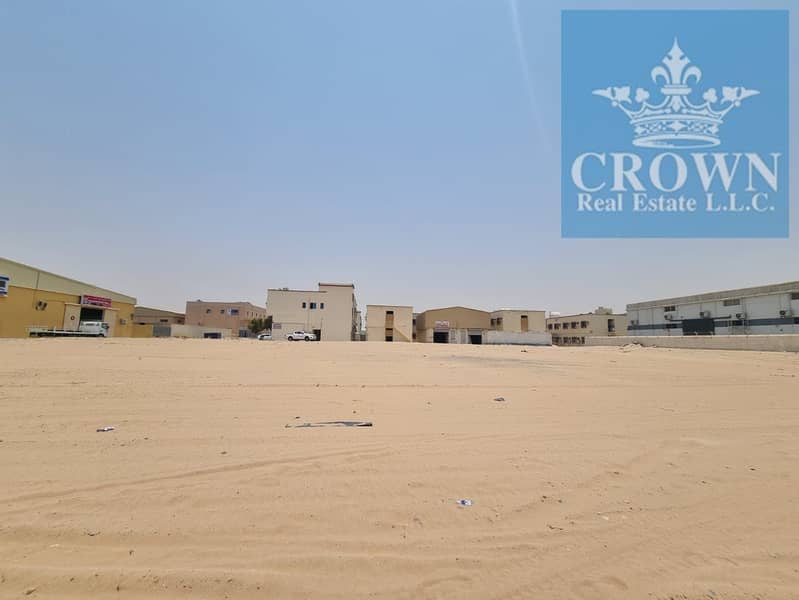 位于艾尔朱尔夫，艾尔朱尔夫工业园区 的商业地块 5000000 AED - 6222870