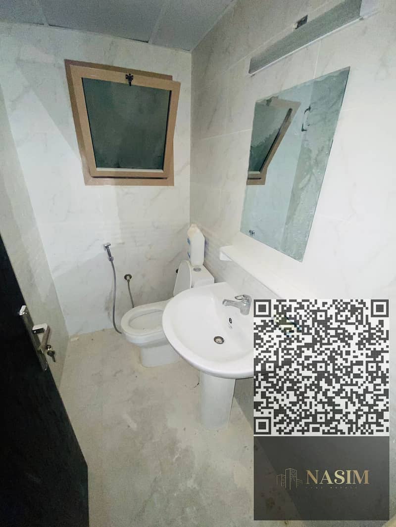 5 fdc176f9-9ad2-40ef-8d0c-5c7a2bae5787. jpeg