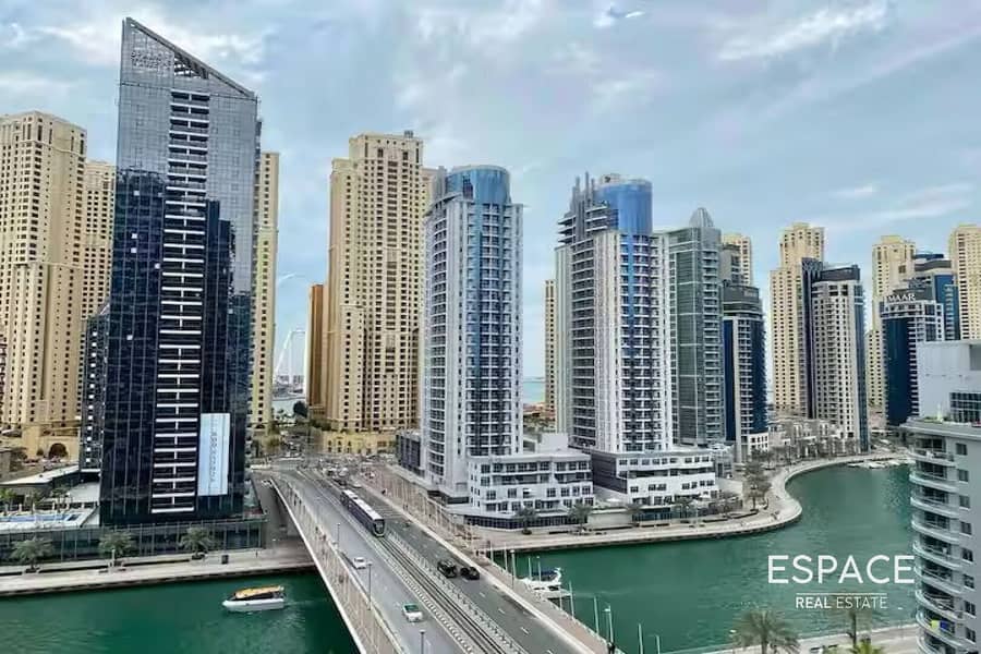 Sleek and Stylish | Vacant | Marina Walk Sleek and Stylish | Vacant | Marina Walk