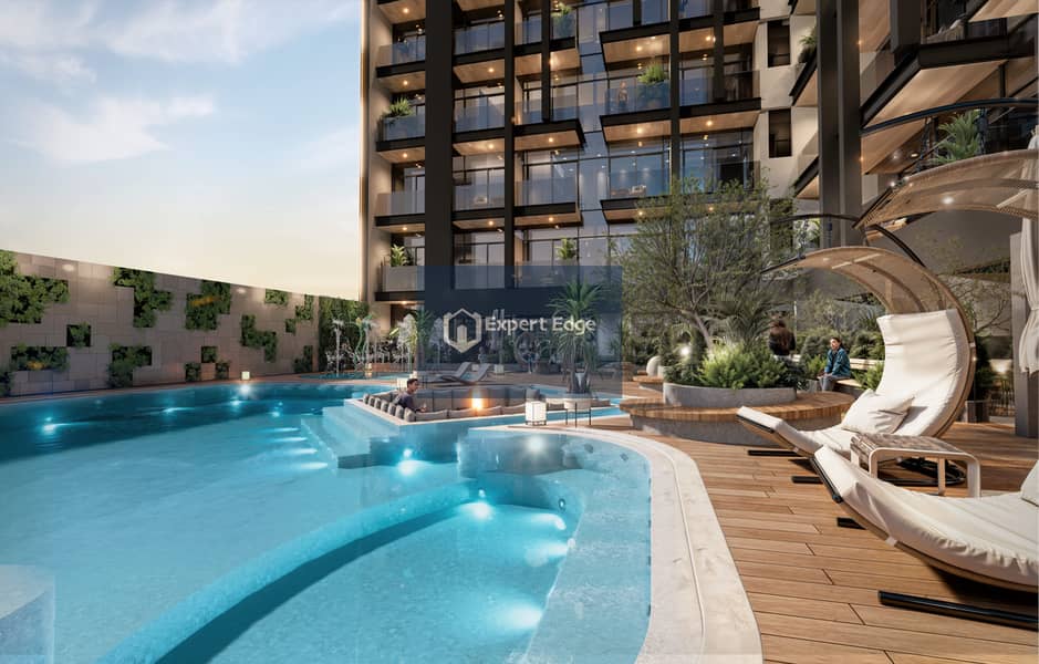 19 Leisure Pool & Sunken Sitting. jpg