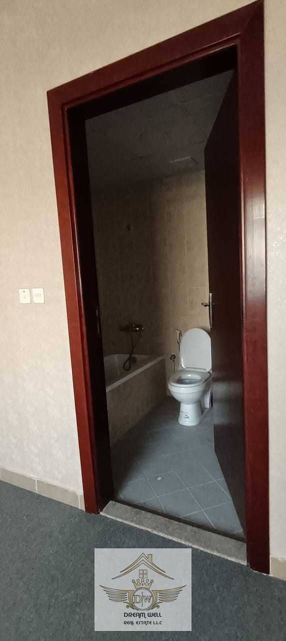 8 upN5O62DZ5Kj0FcgqhIp1FVWeAe1RUtlzAy4PmqL. jpg