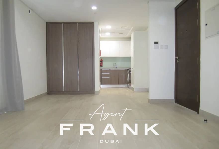 Bright | Low | City View | Unfurnished | 4 Cheque Bright | Low | City View | Unfurnished | 4 Cheque