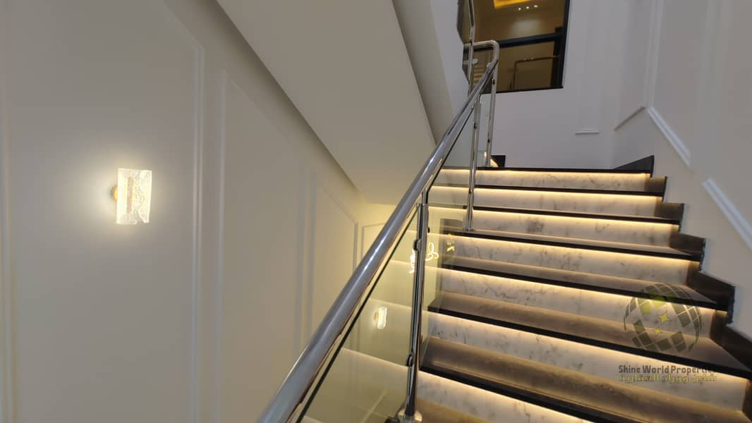 21 0625252006f_HDR. jpg