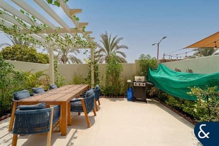 2 Bedroom Townhouse for Sale in Jumeirah Golf Estates, Dubai - 2 Bed + Maids | Middle Unit | Upgraded