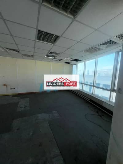 Office for Rent in Bur Dubai, Dubai - 1622 sqft | vacant | parking available | Close to metro | Close to bus stop