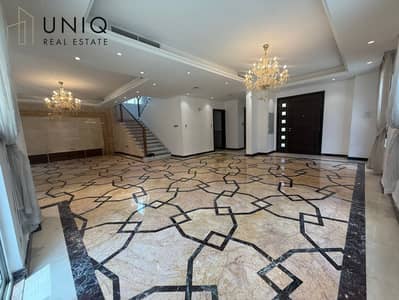 传奇生活社区， 迪拜 5 卧室别墅待售 - Living Area 2. jpeg