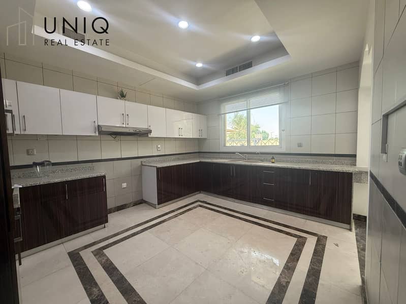 9 Kitchen 1. jpeg