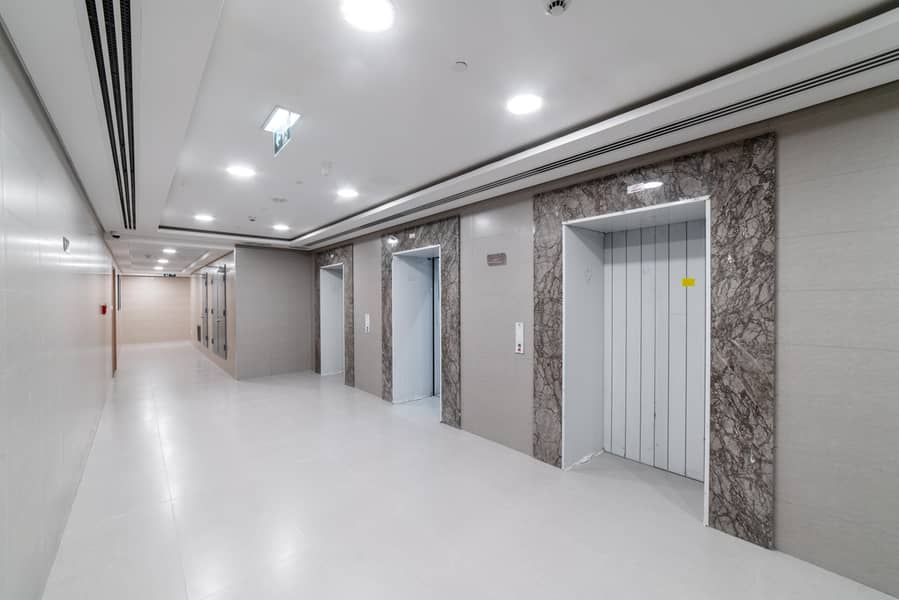 15 MRQ 953 _ Facilities-2. jpg