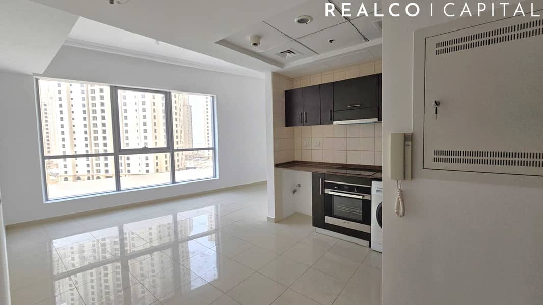 Sea View | Vacant | Elegant Studio Apartment Sea View | Vacant | Elegant Studio Apartment