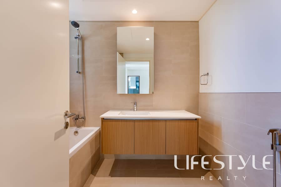 16 LOTUS BLDG 2 BR APT-21. jpg