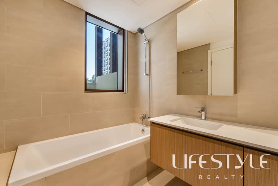 17 LOTUS BLDG 2 BR APT-22. jpg