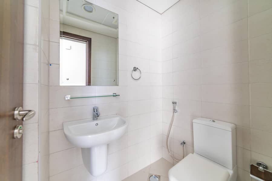 10 R7308530Refaa-249-3BR5. jpg