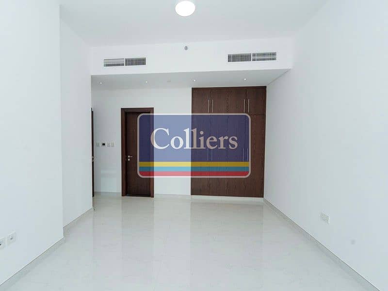 6 PM_Asteco_Leasing_P618_305-12. jpg