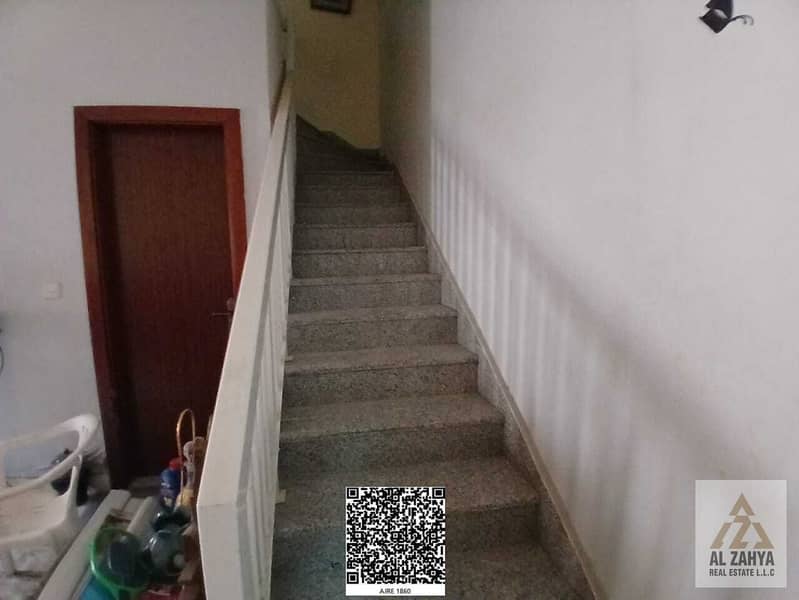 13 c4e92de6-a0ed-45e3-919c-53102e2e3919. jpg
