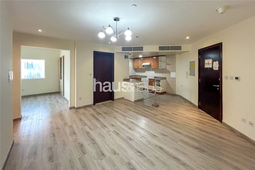 Vacant Now | High Floor | Spacious Layout | 1 BHK Vacant Now | High Floor | Spacious Layout | 1 BHK