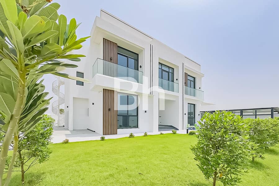 Stunning Brand New Luxury 5 Bedroom with Study Stunning Brand New Luxury 5 Bedroom with Study