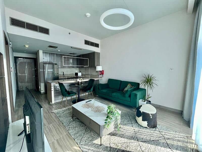 7 MBL  Residence - P4. jpeg