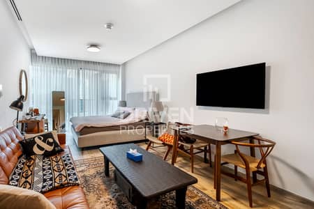 Studio for Rent in Business Bay, Dubai - Fully Furnished | Well Kept | Prime Location