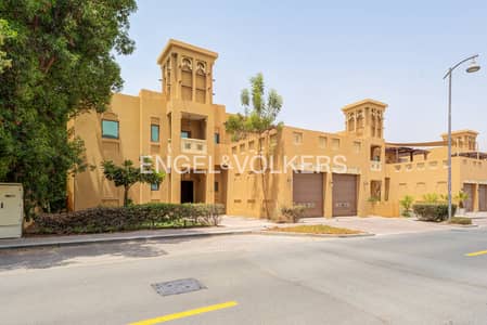 فیلا 3 غرف نوم للايجار في الفرجان، دبي - فیلا في الفرجان - دبي ستايل،فلل الفرجان،الفرجان 3 غرف 260000 درهم - 12415112