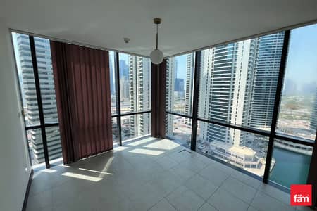 朱美拉湖塔 (JLT)， 迪拜 2 卧室单位待租 - 位于朱美拉湖塔 (JLT)，JLT V区，金冠景观公寓1号 2 卧室的公寓 119999 AED - 12416155