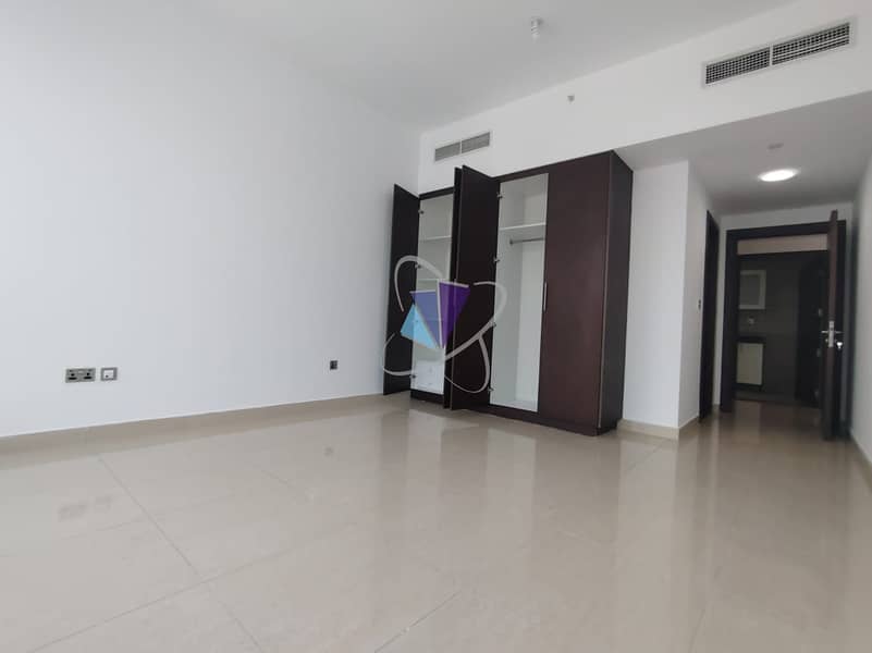 16 a1e8ba16-25bb-4e9e-baca-ad753aa2a029. jpg