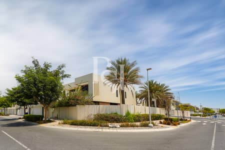 雅斯岛， 阿布扎比 5 卧室别墅待售 - 5BRM-Villa-VI61198-West-Yas-Yas-Island-Abu-Dhabi-UAE (2). jpg