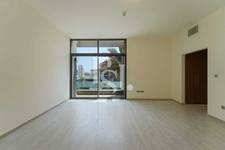 10 5BRM-Villa-VI61198-West-Yas-Yas-Island-Abu-Dhabi-UAE (18). jpg