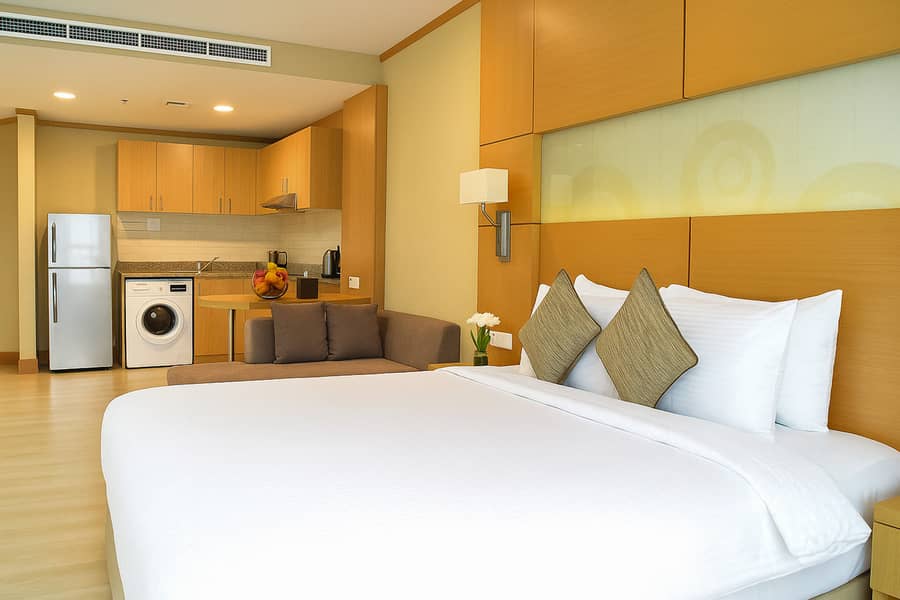 3 Studio King One Bedroom3. jpg
