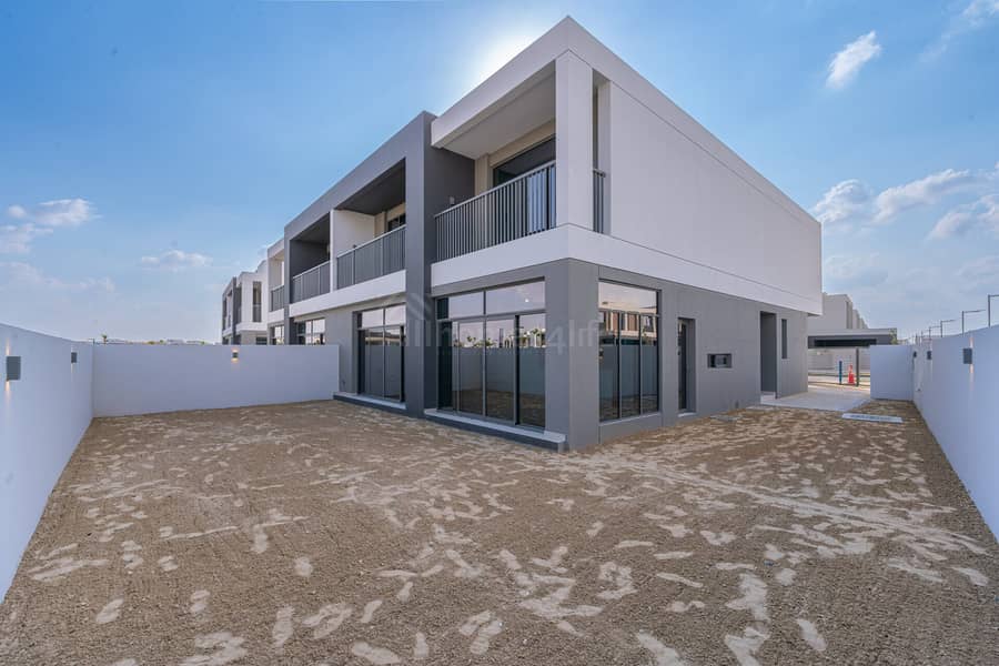 位于迪拜南部街区，居住区，脉动住宅区，The Pulse Beachfront 3 5 卧室的别墅 270000 AED - 12417265