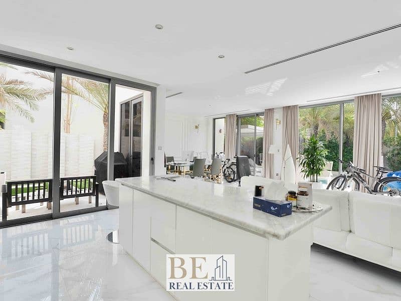 7 Villa18_Anne--2. jpg